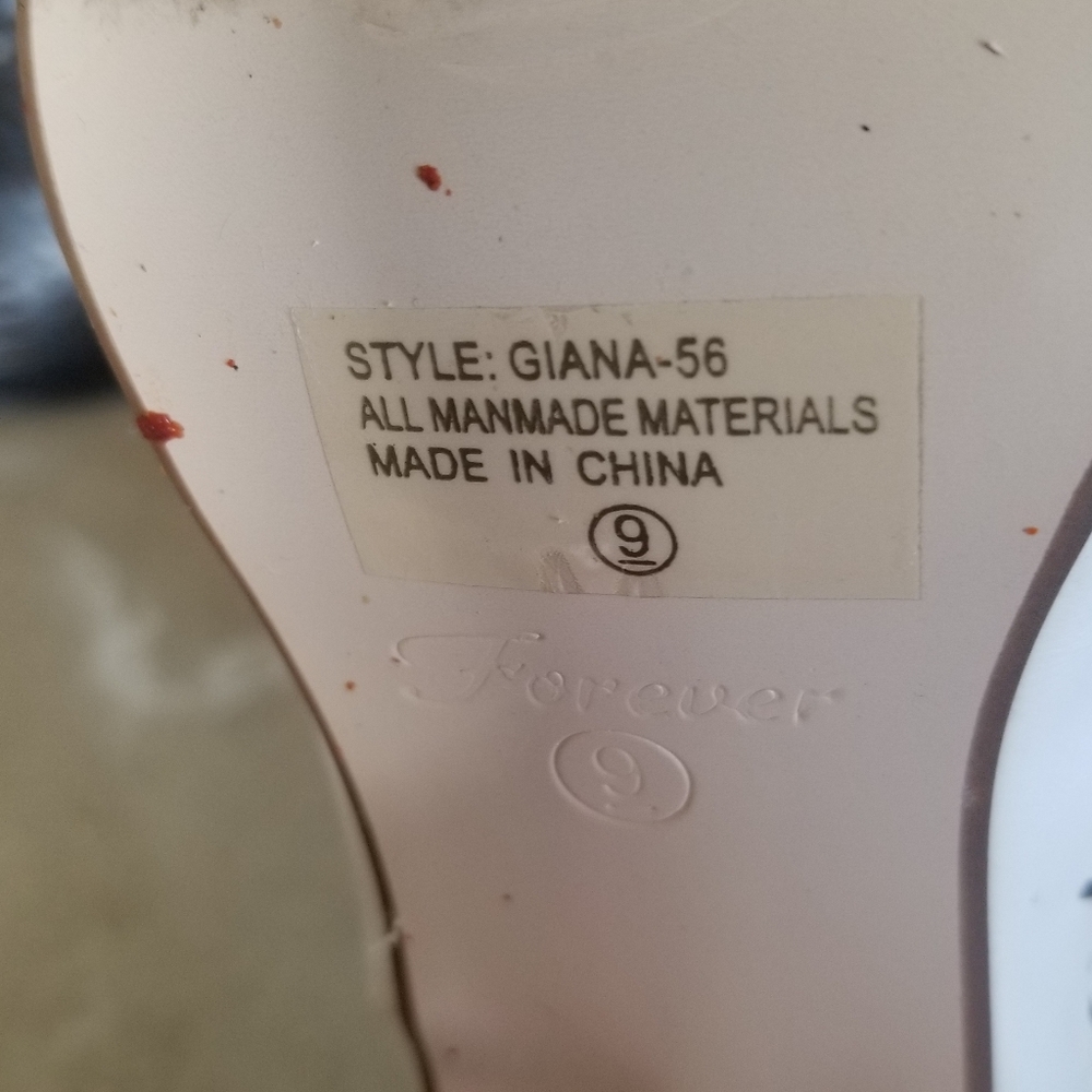 Bundle Of White And Black Heels Size 9 - image 3